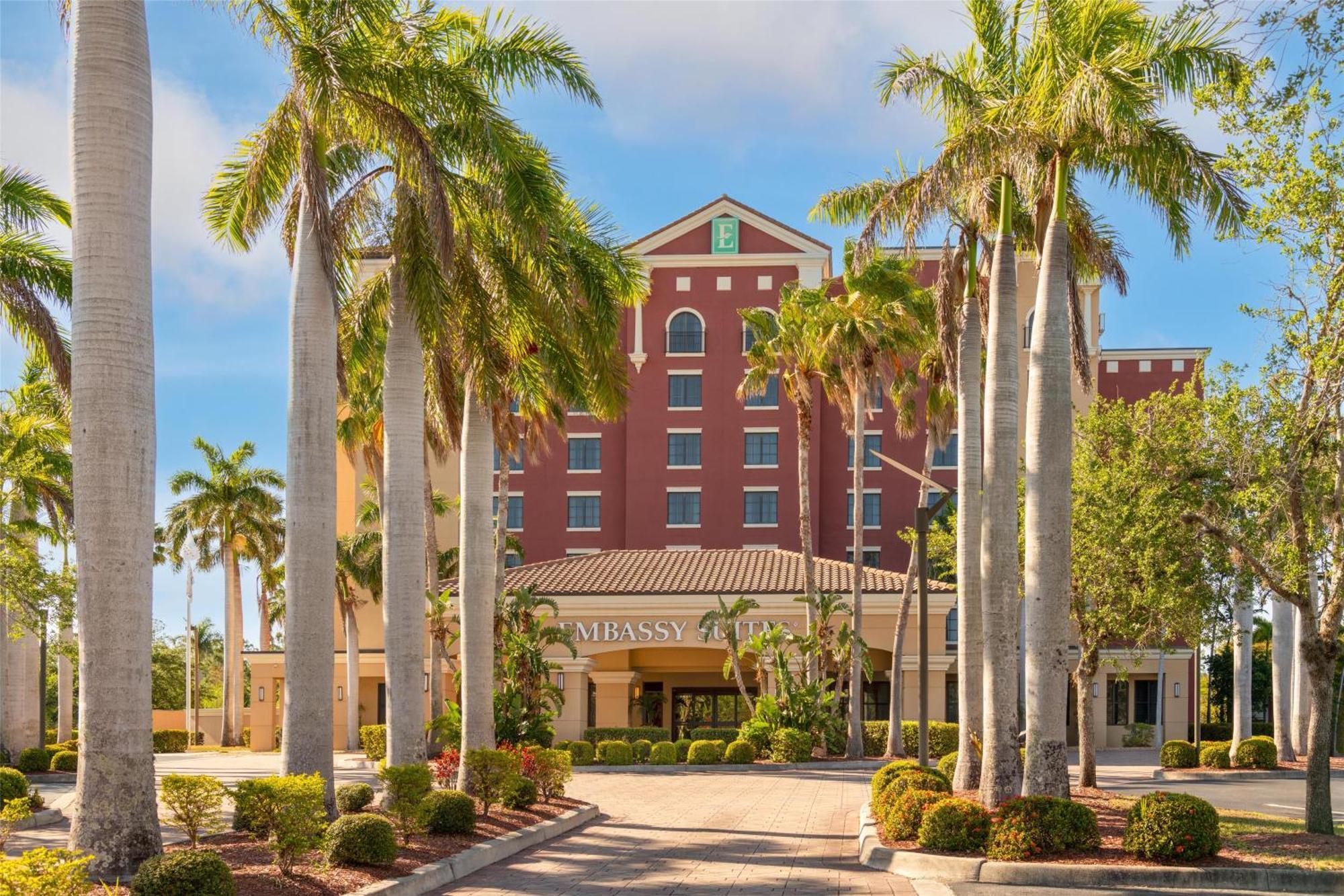 Embassy Suites Fort Myers - Estero Zewnętrze zdjęcie